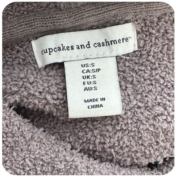 Cupcakes and Cashmere Soft Knit Gray Hooded Sweatshirt Top Women's Size Small - Picture 2 of 7